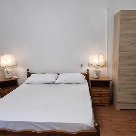 Apartment Dhimiter *